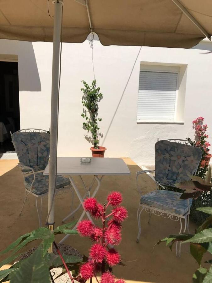 T&T House Villa Lechaio Bagian luar foto